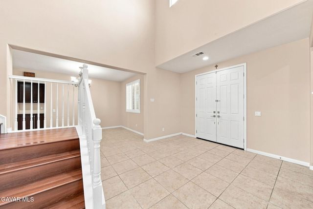 41648 Retsina Street, Palmdale, CA 93551
