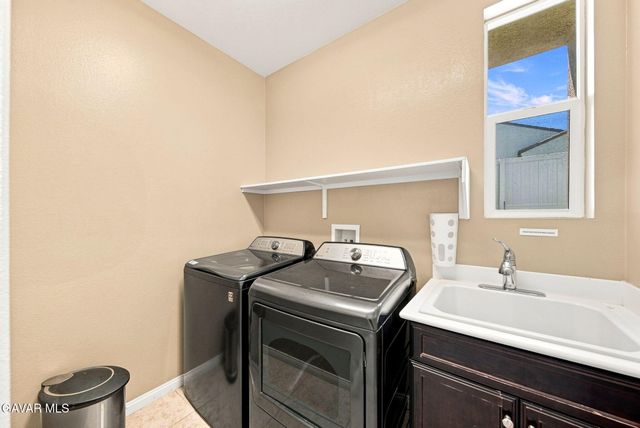 41648 Retsina Street, Palmdale, CA 93551