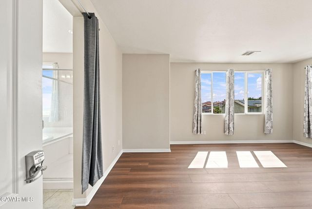 41648 Retsina Street, Palmdale, CA 93551