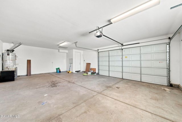 41648 Retsina Street, Palmdale, CA 93551