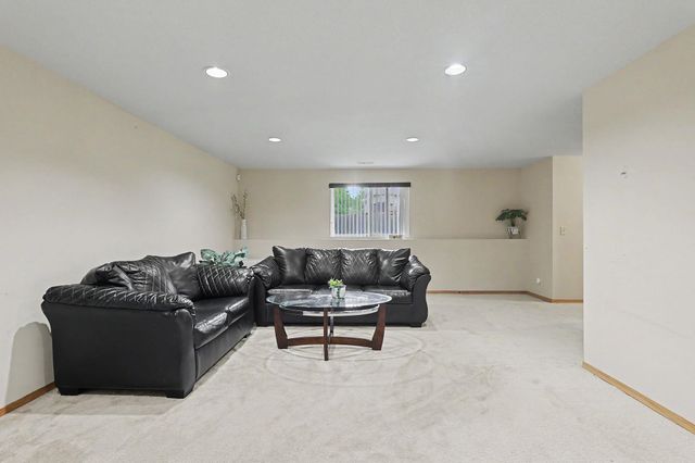 10502 W Lamp, Wichita, KS 67215