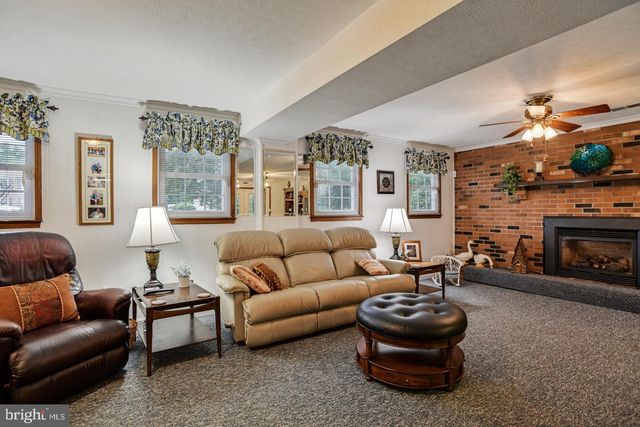 616 CLARKS RUN RD, La Plata, MD 20646