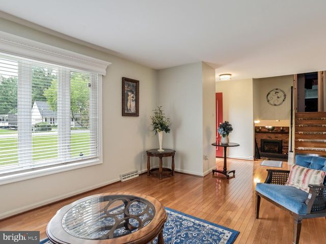 616 CLARKS RUN RD, La Plata, MD 20646