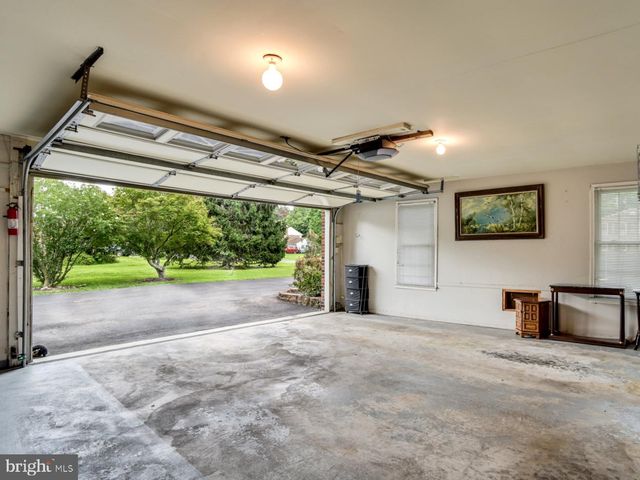 616 CLARKS RUN RD, La Plata, MD 20646