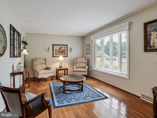 616 CLARKS RUN RD, La Plata, MD 20646
