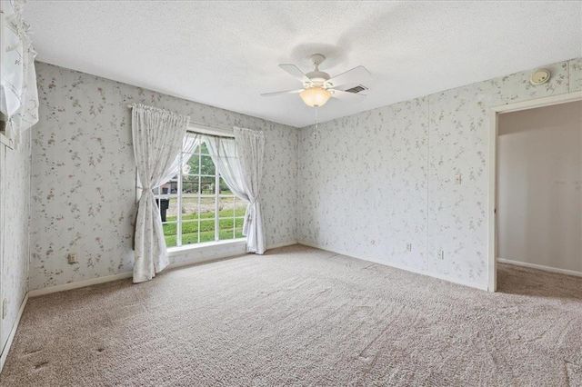 1016 S 27th Street, Nederland, TX 77627