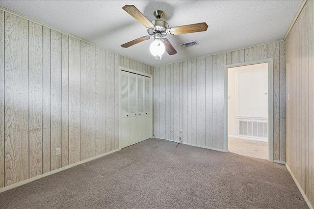 1016 S 27th Street, Nederland, TX 77627