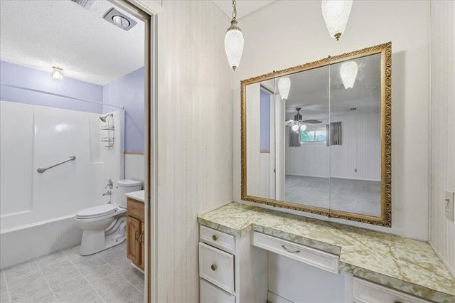 1016 S 27th Street, Nederland, TX 77627