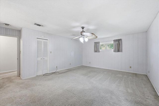 1016 S 27th Street, Nederland, TX 77627