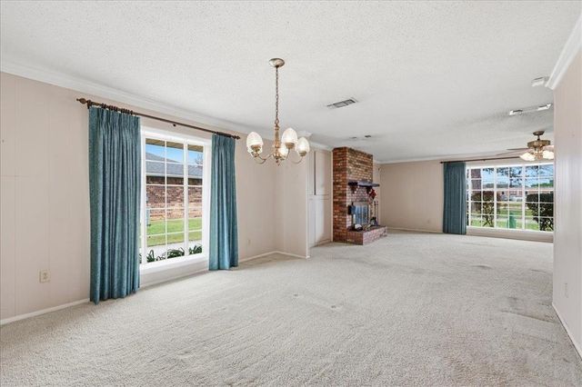 1016 S 27th Street, Nederland, TX 77627