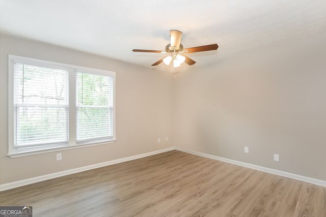 1316 Candlelite Lane, Snellville, GA 30078