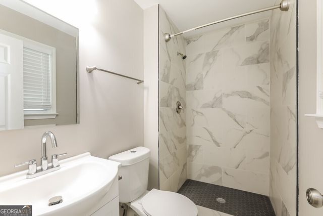 1316 Candlelite Lane, Snellville, GA 30078