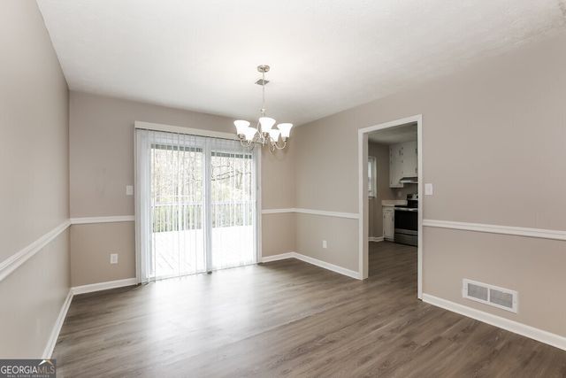 1316 Candlelite Lane, Snellville, GA 30078