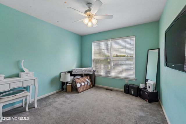 56 Marlin Court, Bayville, NJ 08721