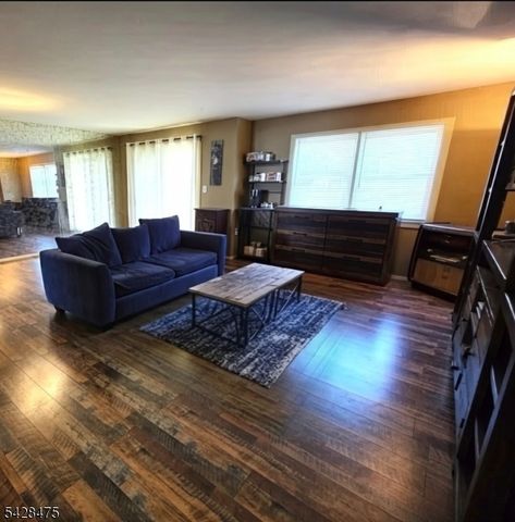 1030 Robin Rd, Hillsborough Twp., NJ 08844