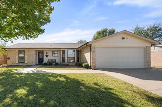 6636 Fair Meadows Drive, Watauga, TX 76148