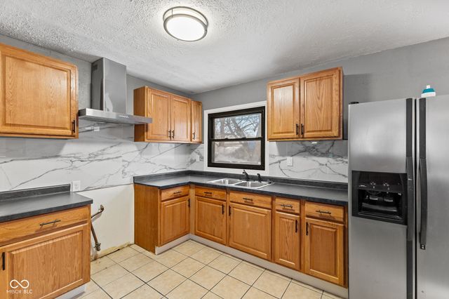 3578 Christopher Lane, Indianapolis, IN 46224