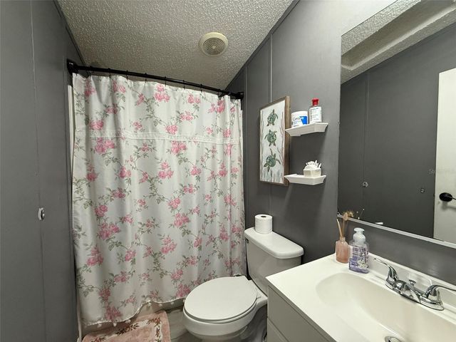 302 DONALD LANE, Winter Haven, FL 33880