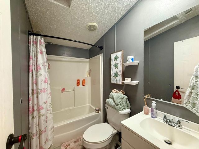 302 DONALD LANE, Winter Haven, FL 33880