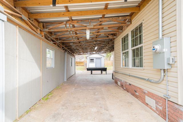 505 Wesson, Marshall, TX 75670