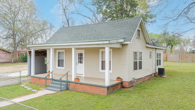 505 Wesson, Marshall, TX 75670