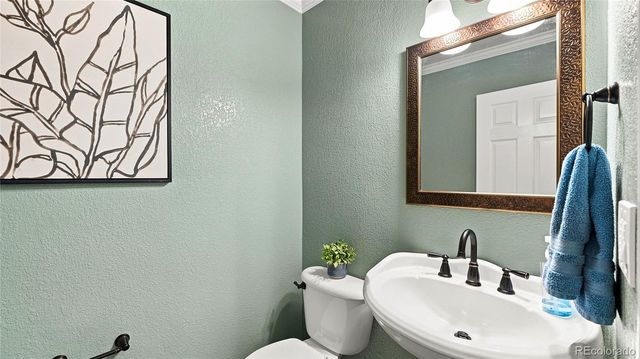 19332 E Berry Place, Aurora, CO 80015