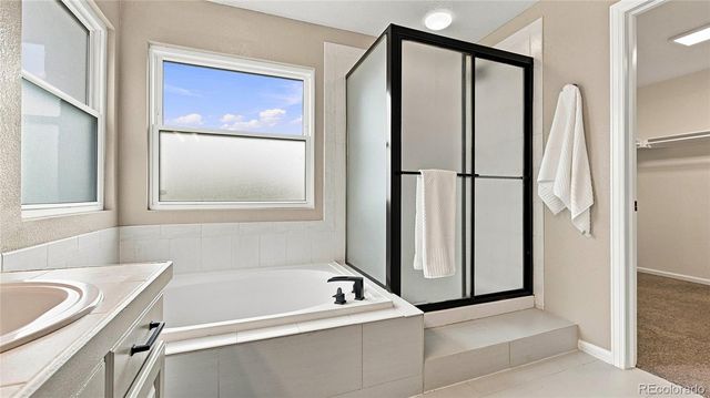 19332 E Berry Place, Aurora, CO 80015