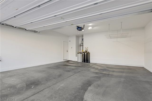 7035 Thistle Ridge Street, Las Vegas, NV 89166