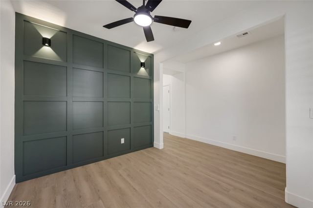 7035 Thistle Ridge Street, Las Vegas, NV 89166