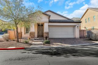 7035 Thistle Ridge Street, Las Vegas, NV 89166