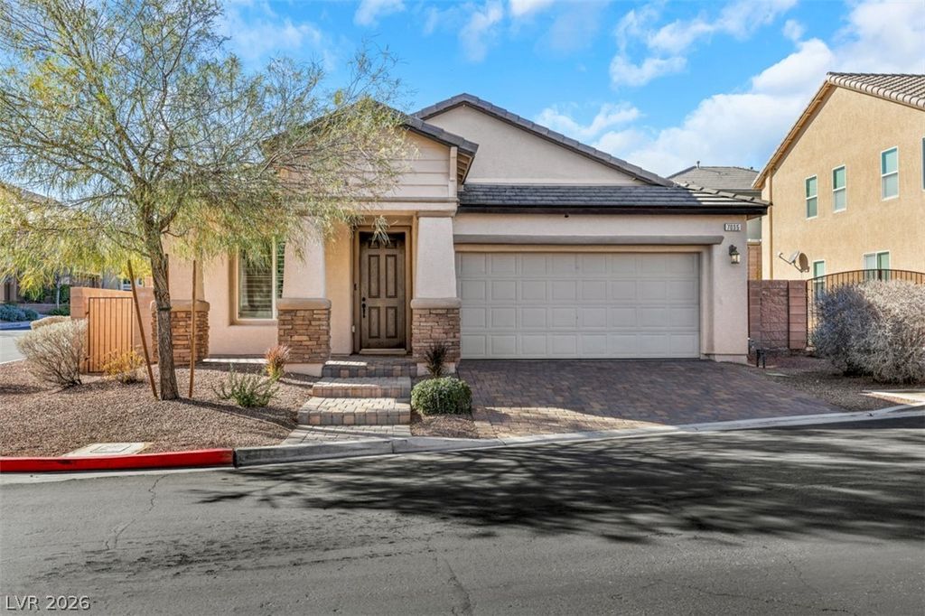 7035 Thistle Ridge Street, Las Vegas, NV 89166