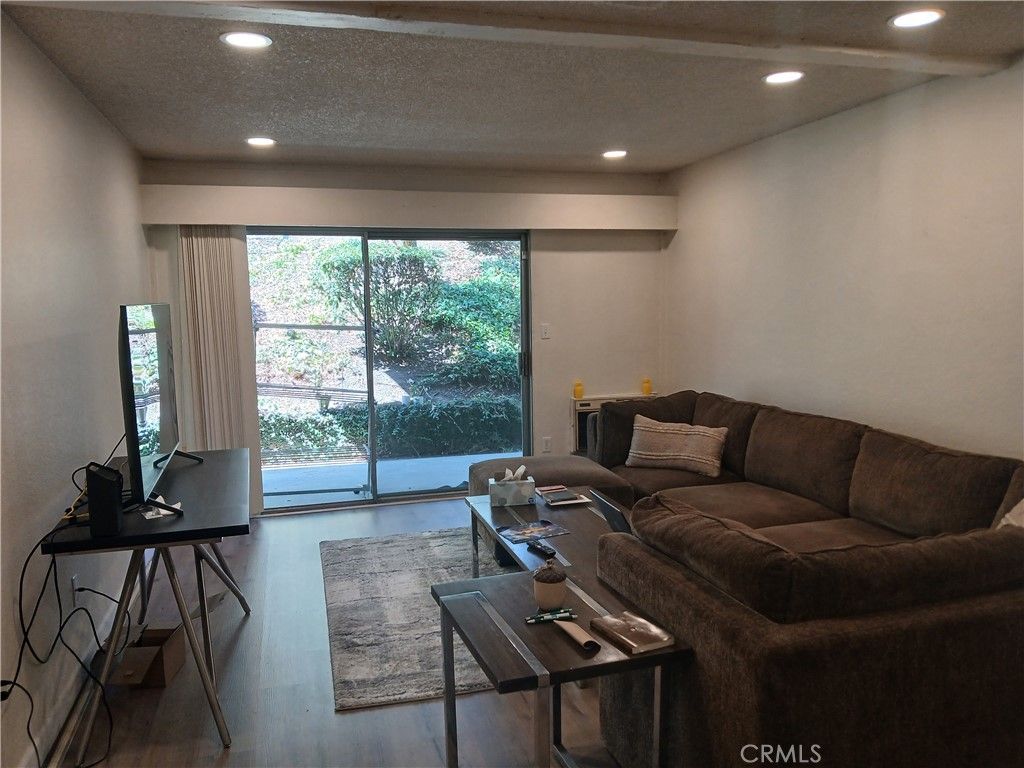 23732 HILLHURST Drive 67, Laguna Niguel, CA 92677