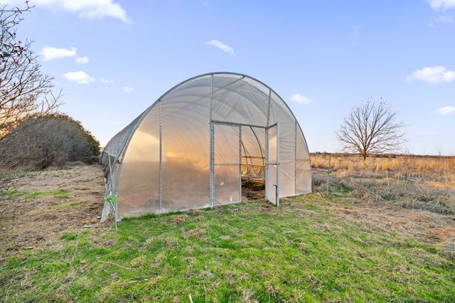 420 County Road 2904, Dodd City, TX 75438