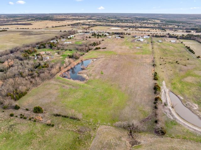 420 County Road 2904, Dodd City, TX 75438