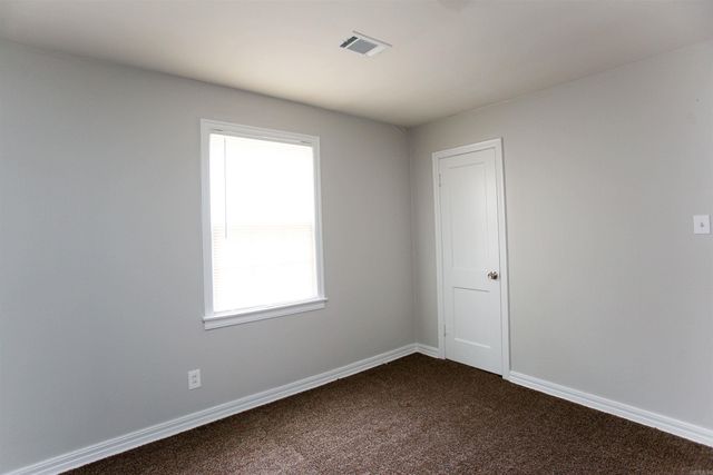 303 Boggs Street, North Little Rock, AR 72117