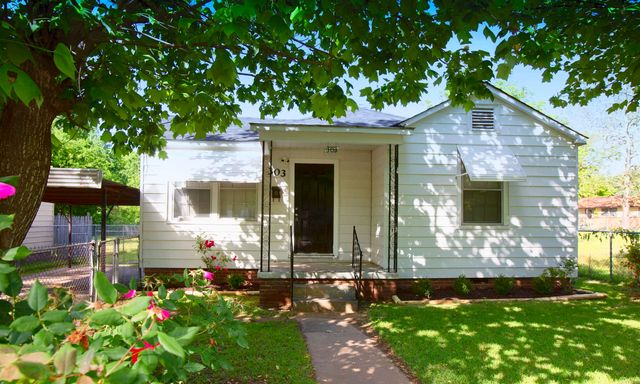 303 Boggs Street, North Little Rock, AR 72117