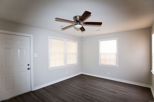 303 Boggs Street, North Little Rock, AR 72117