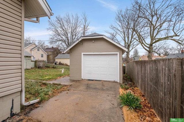 3271 Randolph Street, Lincoln, NE 68510