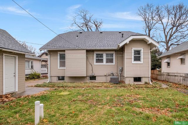 3271 Randolph Street, Lincoln, NE 68510