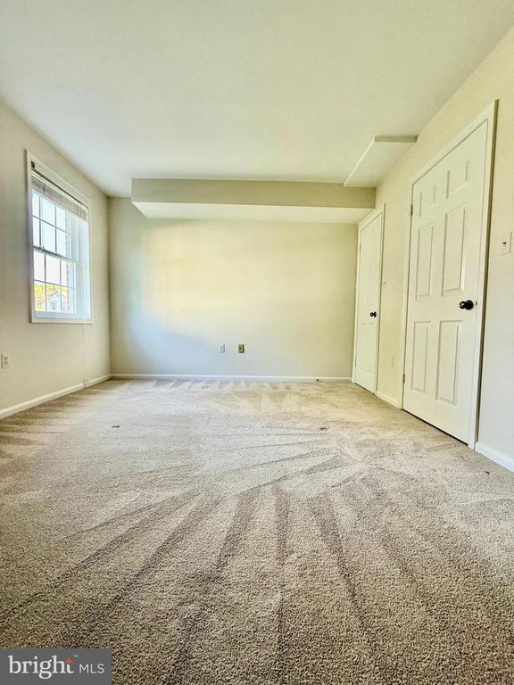 Image 26 of property listing at 14704 PINTO LN, Rockville, MD 20850