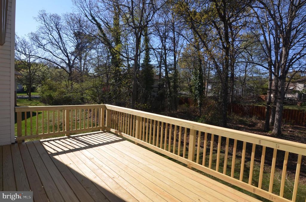 Image 37 of property listing at 14704 PINTO LN, Rockville, MD 20850