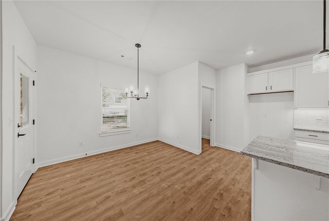 23 Ironside Lane, Bella Vista, AR 72715