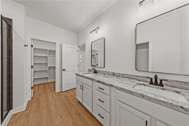 23 Ironside Lane, Bella Vista, AR 72715
