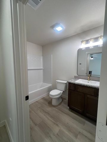 13815 Gary Avenue, Lubbock, TX 79423