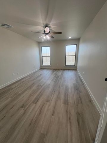 13815 Gary Avenue, Lubbock, TX 79423