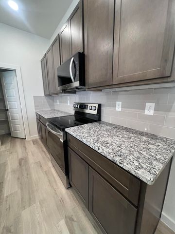 13815 Gary Avenue, Lubbock, TX 79423