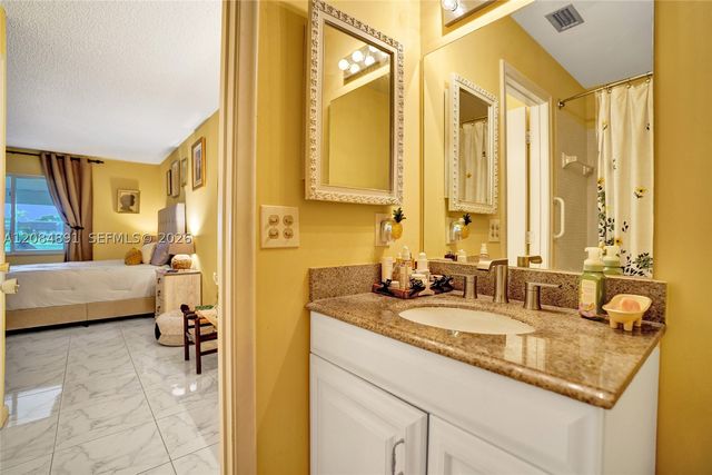 1580 NW 18th Ave 98-B, Delray Beach, FL 33445