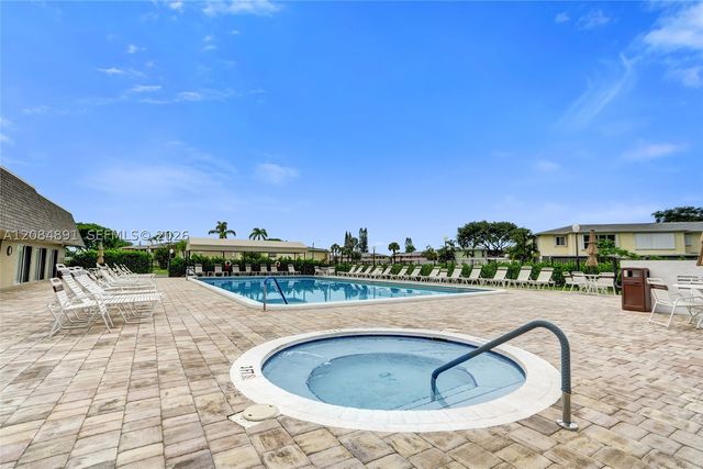 1580 NW 18th Ave 98-B, Delray Beach, FL 33445