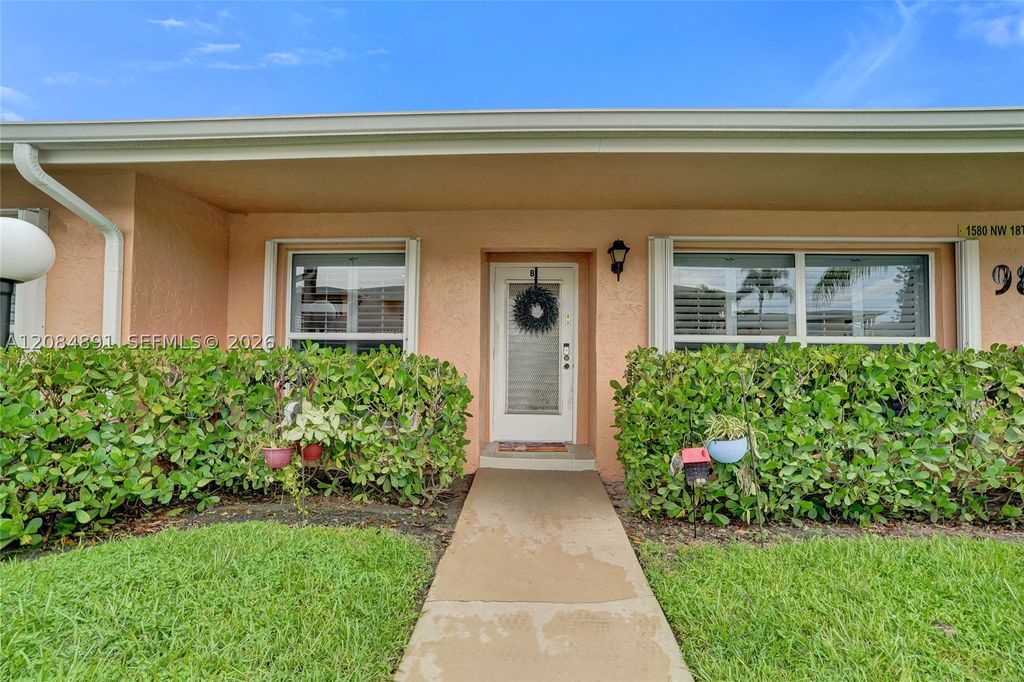1580 NW 18th Ave 98-B, Delray Beach, FL 33445