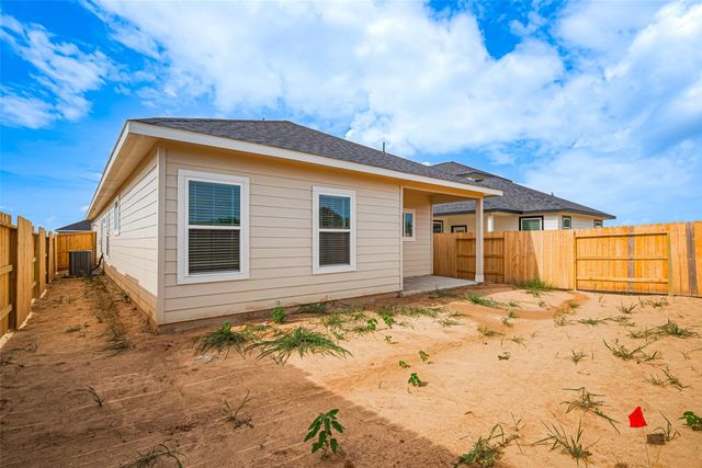 364 Palero Path, Brookshire, TX 77423